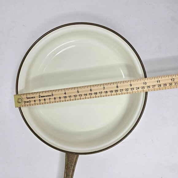 Normandy Taiwan Vintage Enamel Frying Pan With Lily Floral Design & Brass Handle - Picture 12 of 13